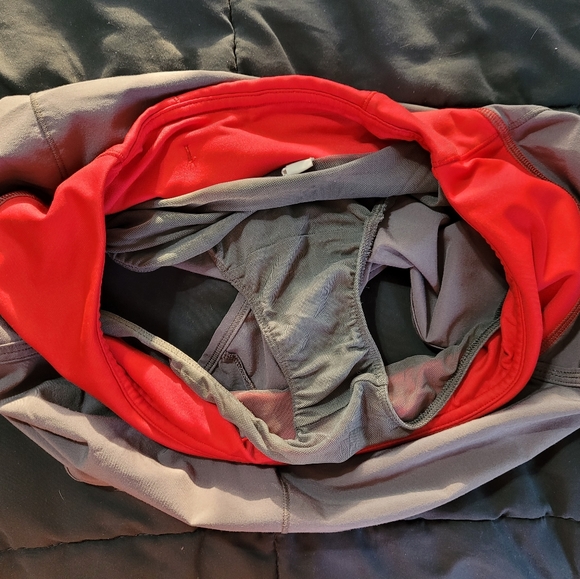 Shorts - Picture 3 of 3